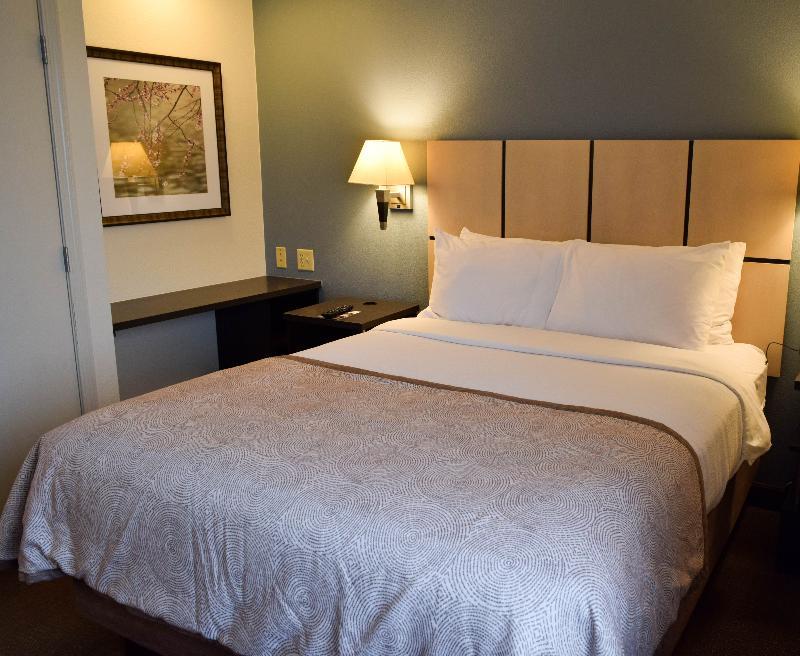 Sonesta Simply Suites Wichita Airport Exterior foto